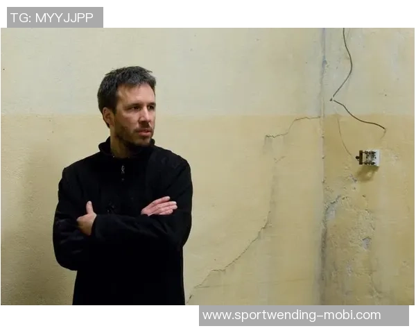 媒体人分析赵维伦不在旧金山大学主帅轮换中建议其明夏转校寻新机会